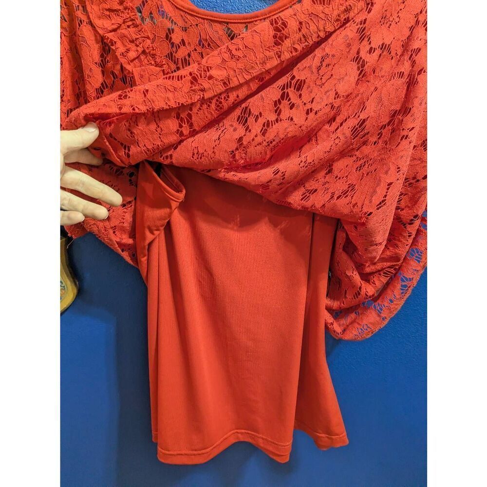 City Chic Lace Top (Matching Tank Underneath) - Picture 5 of 12